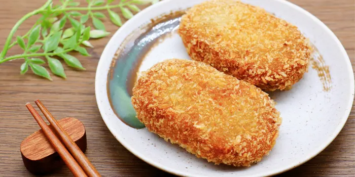 コンビニ ホットスナック コロッケ 人気