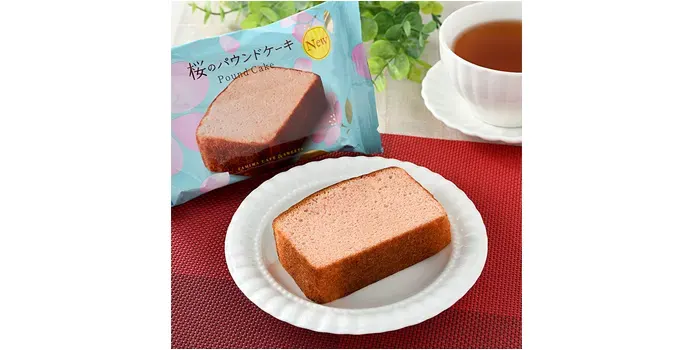 桜のパウンドケーキ【ファミリーマート】