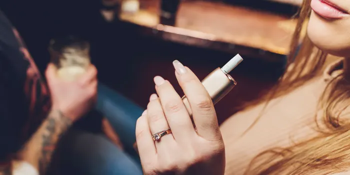 タバコ初心者の女性におすすめの人気レギュラー加熱式タバコランキング前半